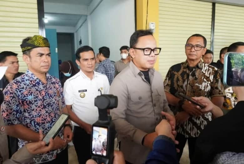 Wamendagri Bima Arya Tinjau Dapur MBG di Sebatik