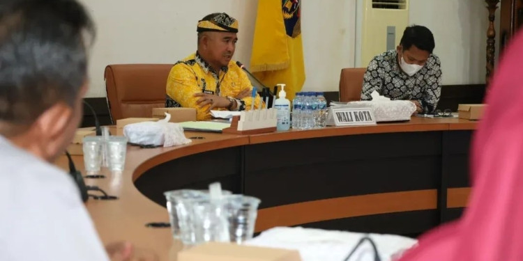 Walikota_Tarakan_Hadiri_Entry_Meeting.jpg